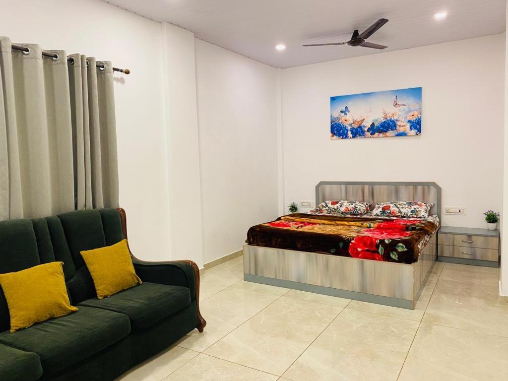 Aqua Villa Luxury Home Stay Lonavala Exteriör bild